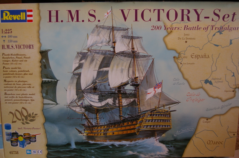 05758 Revell Подарочный набор "Парусный корабль HMS Victory" Масштаб 1/146