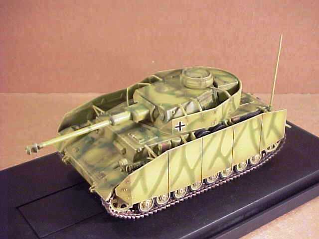 60654 Dragon Танк Pz.Kpfw.IV Ausf.H Mid-Production Sep-Nov '43, Eastern Front 1943 1/72