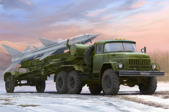 Сборная модель 01033 Trumpeter Подвижный зенитный ракетный комплекс  С-75 "Двина"