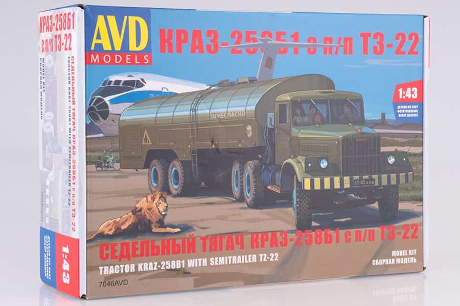 7046 AVD Models КРАЗ-258Б1 с полуприцепом-топливозаправщиком Т3-22