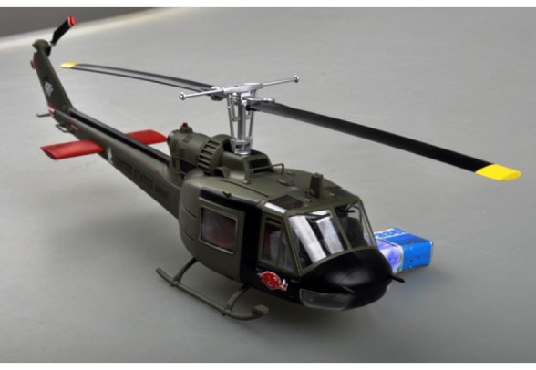 39316 Easy Model Вертолёт UH-1С Huey (Вьетнам) Масштаб 1/48