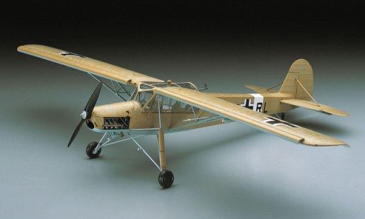 Сборная модель 08058 Hasegawa Немецкий разведывательный самолет  Fi-156C Storch 