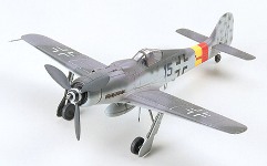 Сборная модель 60751 Tamiya Немецкий истребитель Focke-Wulf Fw190 D-9 