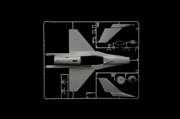 2825 Italeri Самолет F-16C 1/48