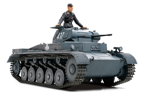 Сборная модель 35292 Tamiya Немецкий легкий танк PANZER II Ausf А/B/C с одной фигурой  