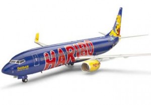 Сборная модель 04268 Revell Боинг 737 Haribo Goldb AIR 