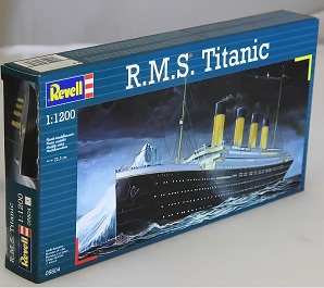 05804 Revell Сборная модель корабля Титаник 1/1200