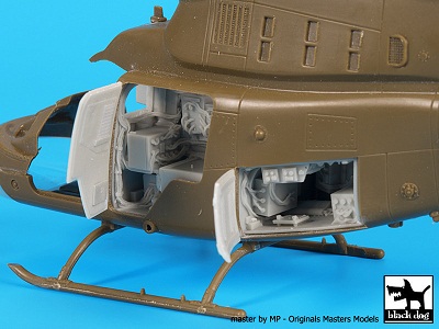 A48034 Black Dog Набор аксессуаров из смолы для OH-58D Kiowa (электроника) 1/48