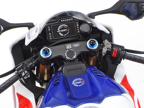 14141 Tamiya Мотоцикл Honda CBR1000RR-R Fireblade SP 1/12