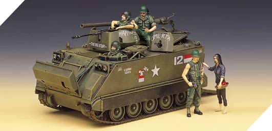 Сборная модель 13266 Academy Американский бронетранспортер M113A1 (Война во Вьетнаме) 