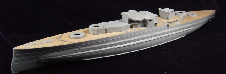 AW10055 Artwox Model Деревянная палуба для HMS Queen Elizabeth 1943 (Trumpeter  05324) Масштаб 1/350
