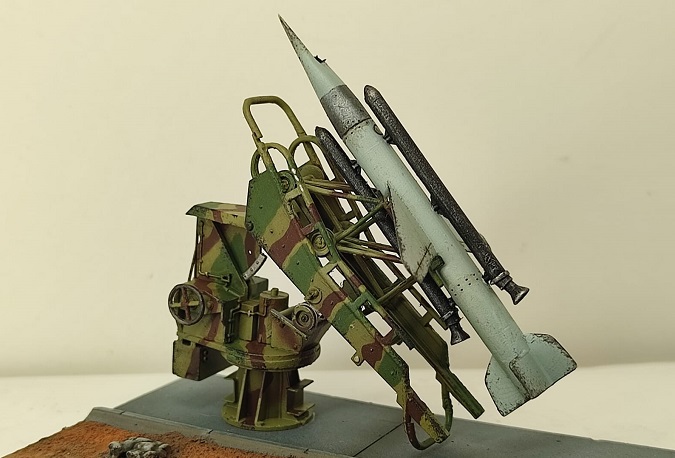 72Rk040 Грань Пусковая установка зенитной ракеты Hs-117 Schmetterling 1/72