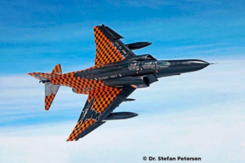  Сборная модель 04895 Revell Самолет F-4F Phantom WTD 61 "Flight Test" 