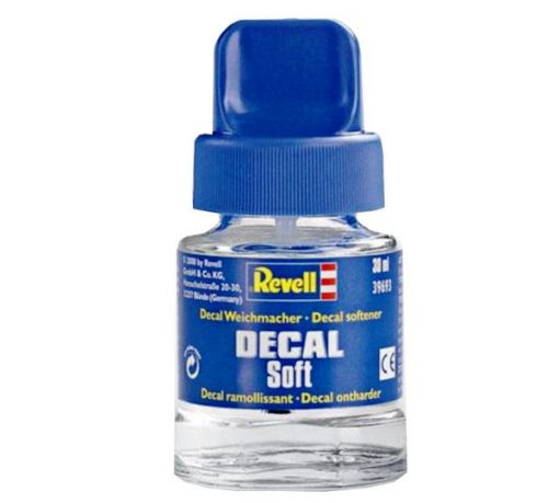 39693 Revell Жидкость для нанесения декалей Decal Softener, 30 мл